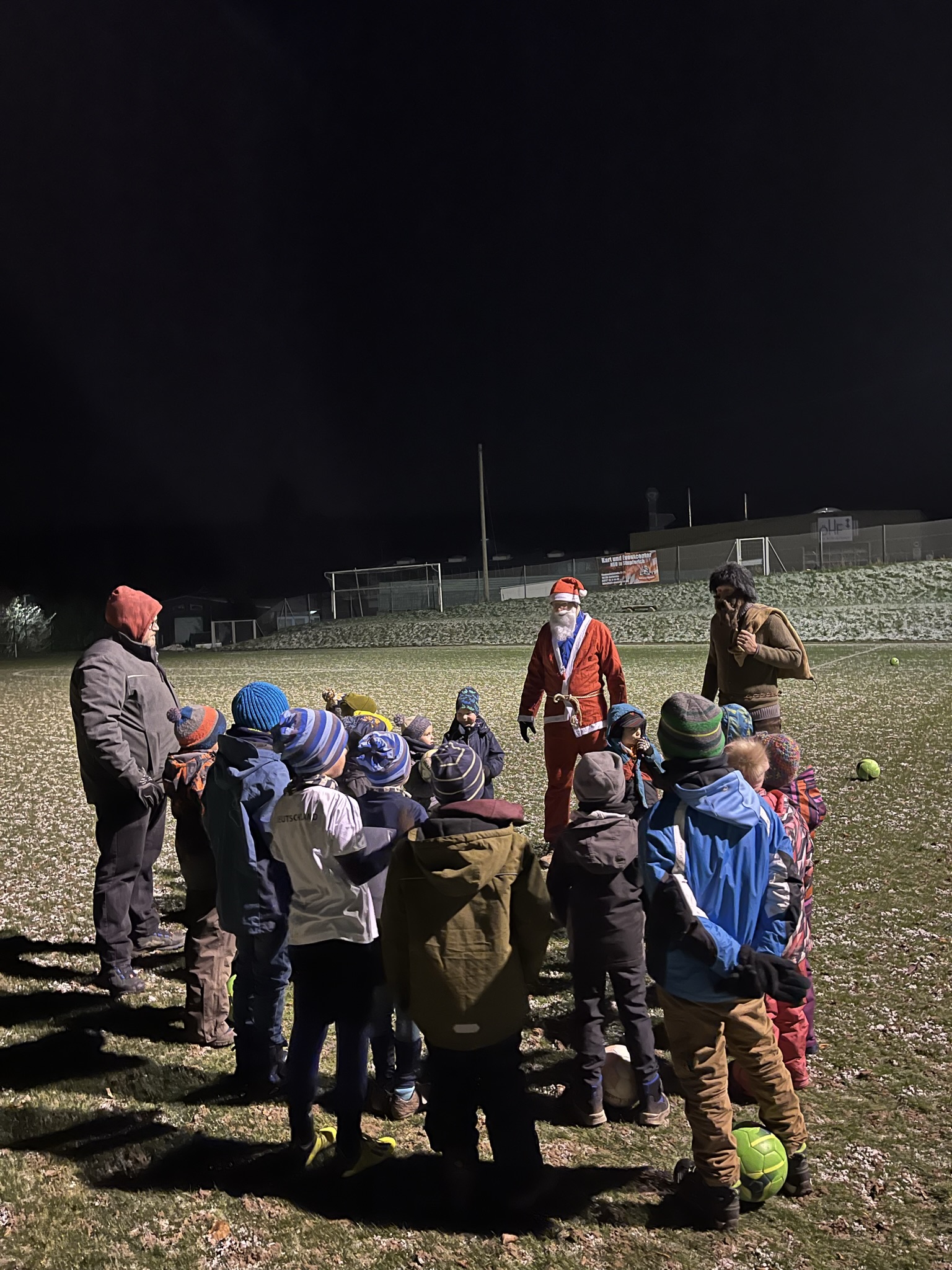 Nikolaus und die Kinder der Jugend