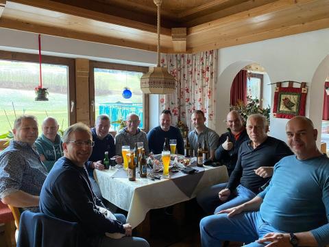Fußball meets Biathlon - AH beim Weltcup in Hochfilzen